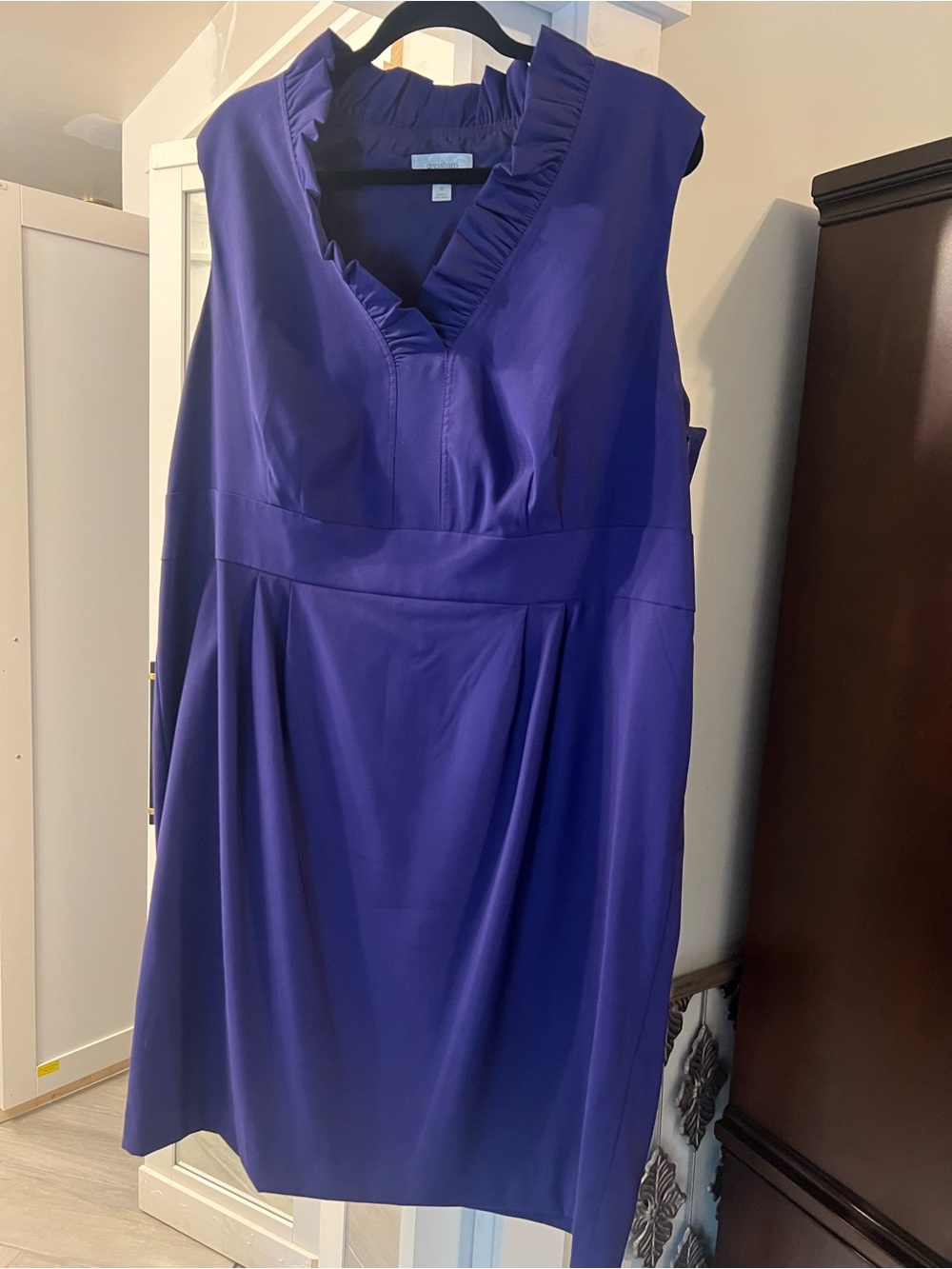 Sleeveless Ruffled V-Neck Purple Dress